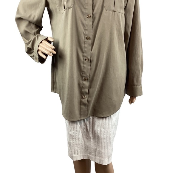 Chico's Button Down Top Size L Brown Long Sleeve - Picture 3 of 7
